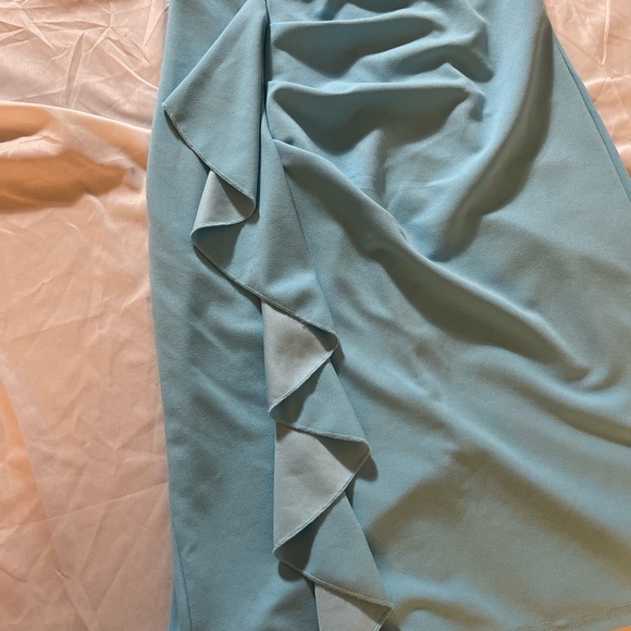 Women’s Sheath Dress Ruffle Front Sleeveless Knee Length Medium Lined Back Zip - Picture 11 of 12